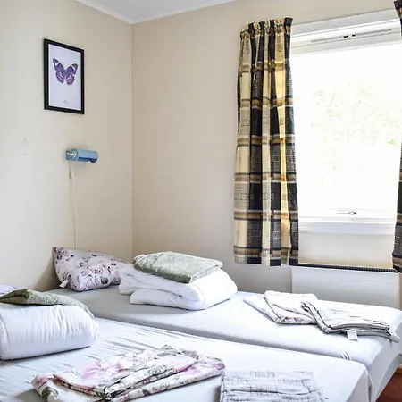 펜션 6 Bedroom Lovely Home In Seim Seim (Alver)